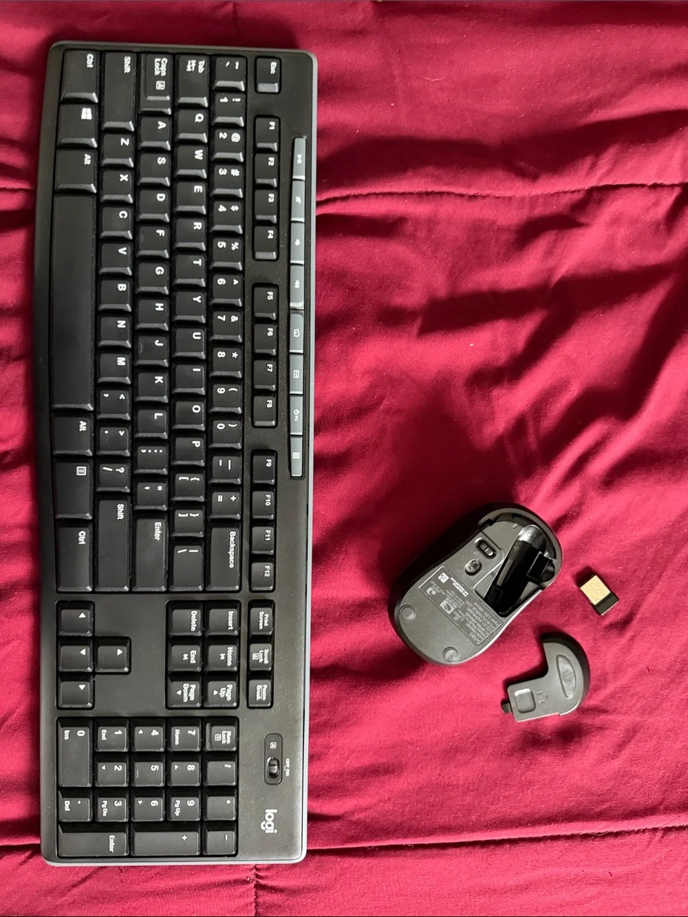 Logi Wireless Keyboard and Mouse Set — Black